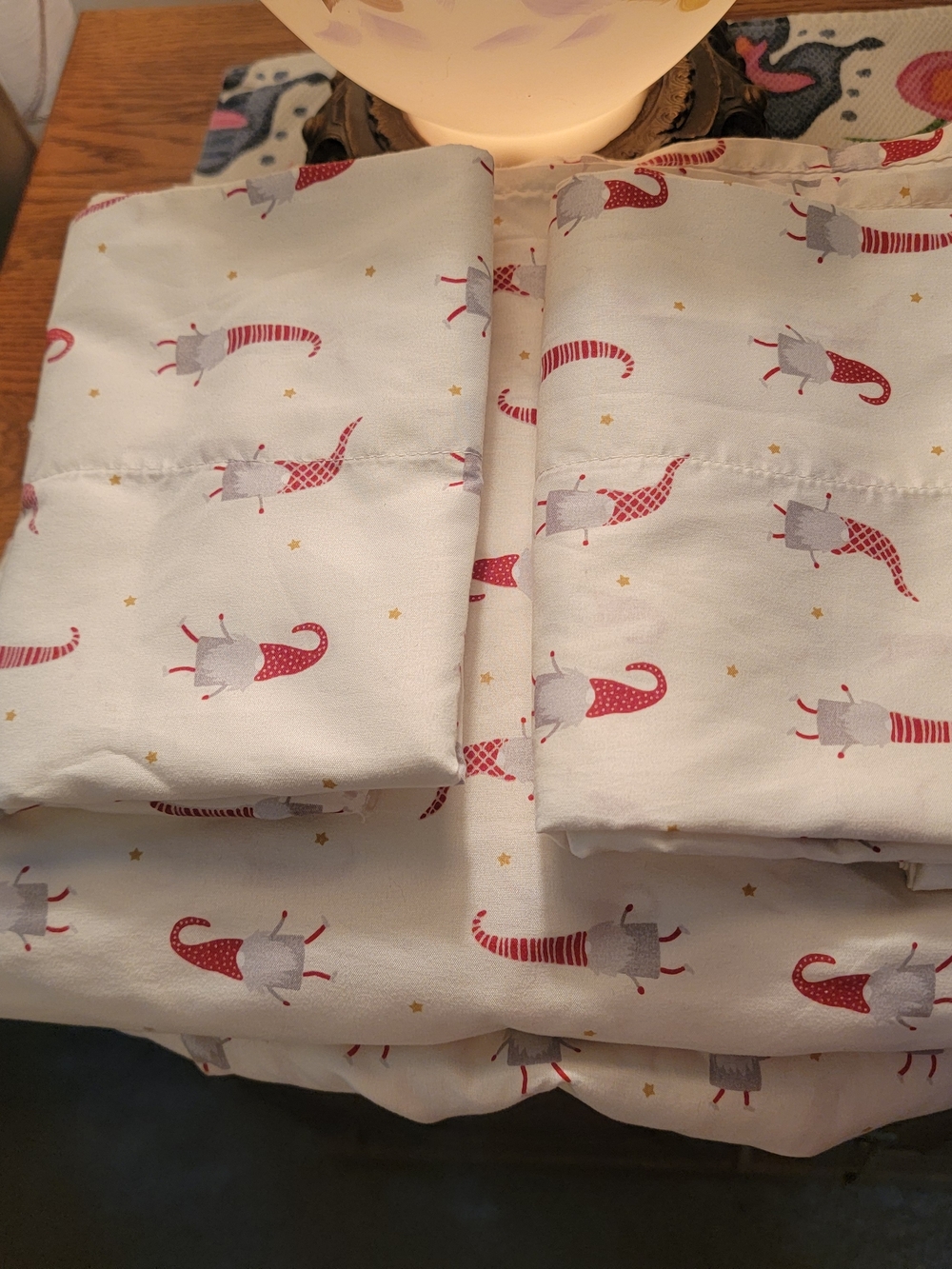 Cynthia Rowley White Sheet Set with Red Gnome Print and Gold Stars